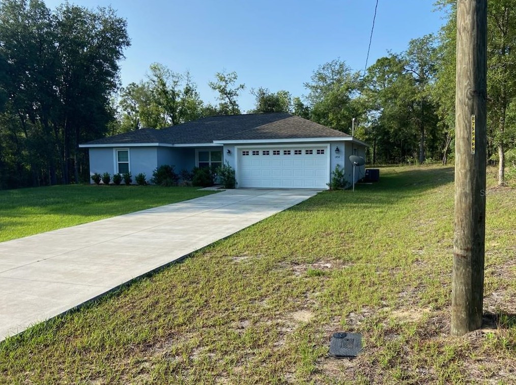 1452 W Skyline Dr, Dunnellon, FL 34434