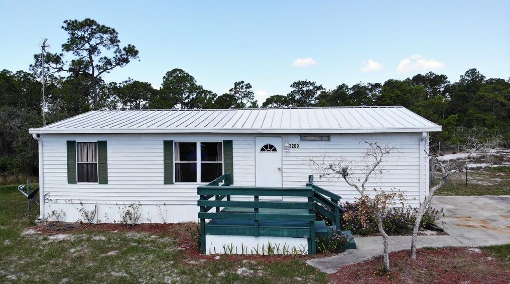 3209 Sawmill Trl, Avon Park Lakes, FL 33825-7427