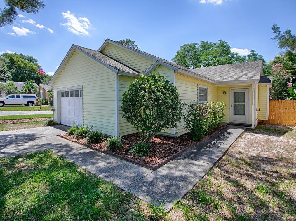 2014 Donnelly Pl, Mount Dora, FL 32757