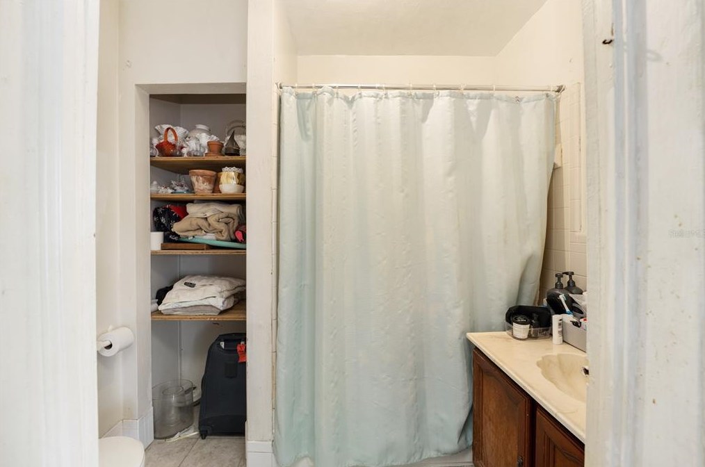 430 Lemon Ave, Eustis FL 32726-4133 exterior