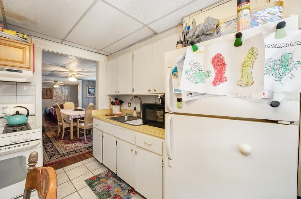 430 Lemon Ave, Eustis FL 32726-4133 exterior