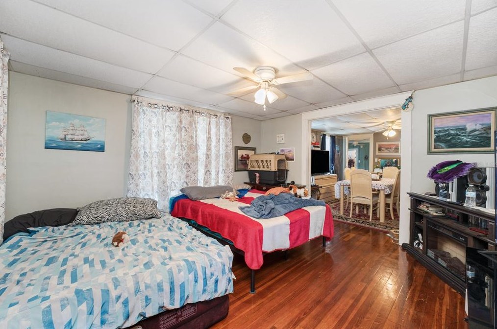 430 Lemon Ave, Eustis FL 32726-4133 exterior