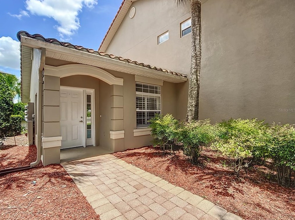 5304 Bowline Ct, Oxford, FL 34484-3704