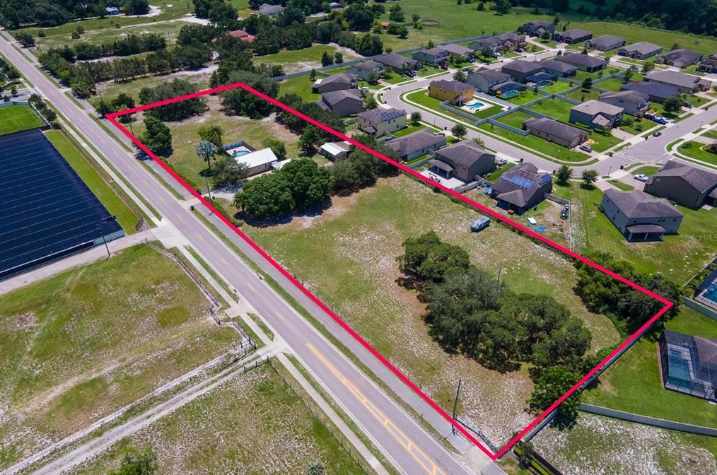 550 W Lester Rd, Apopka, FL 32712