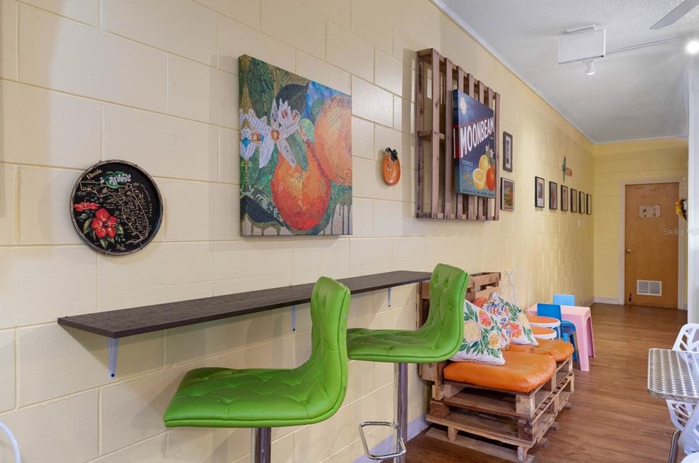 16927 Lakeside Dr, Montverde FL  34756-3247 exterior