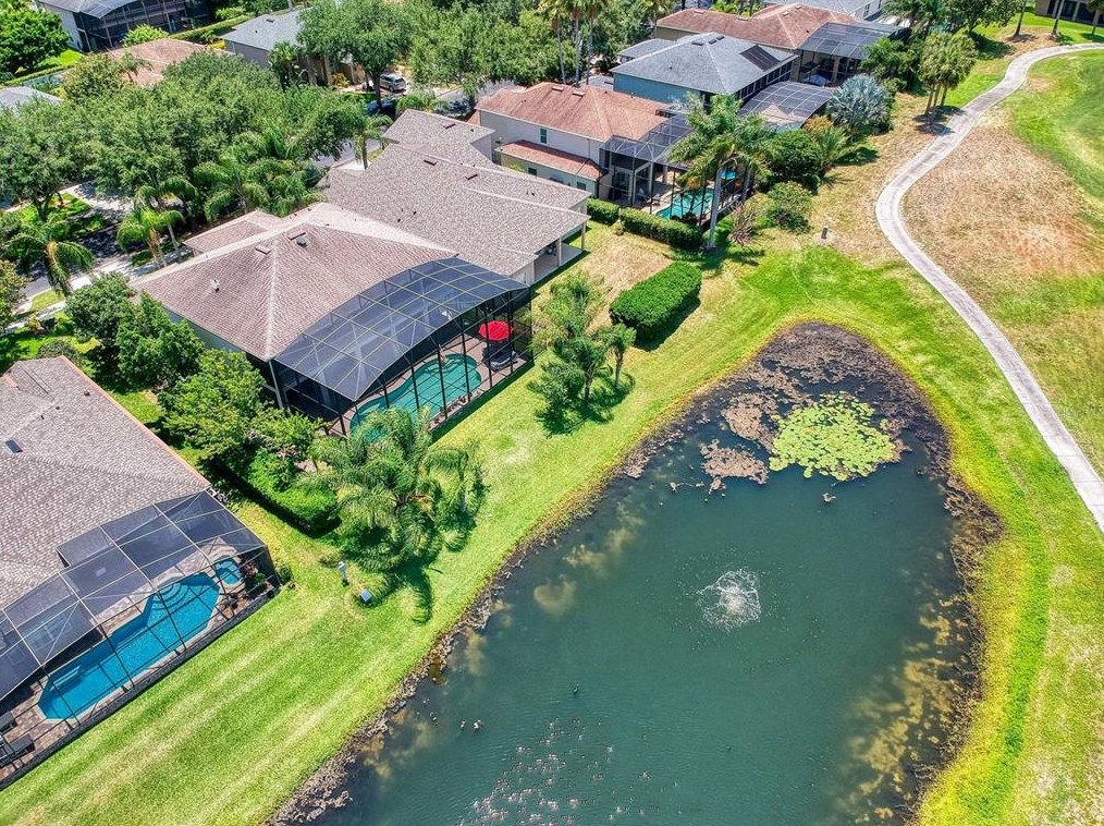 15507 Pebble Ridge St, Winter Garden FL  34787-4641 exterior