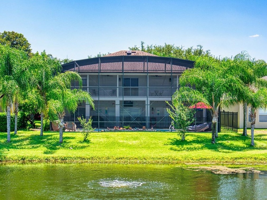 15507 Pebble Ridge St, Winter Garden FL  34787-4641 exterior
