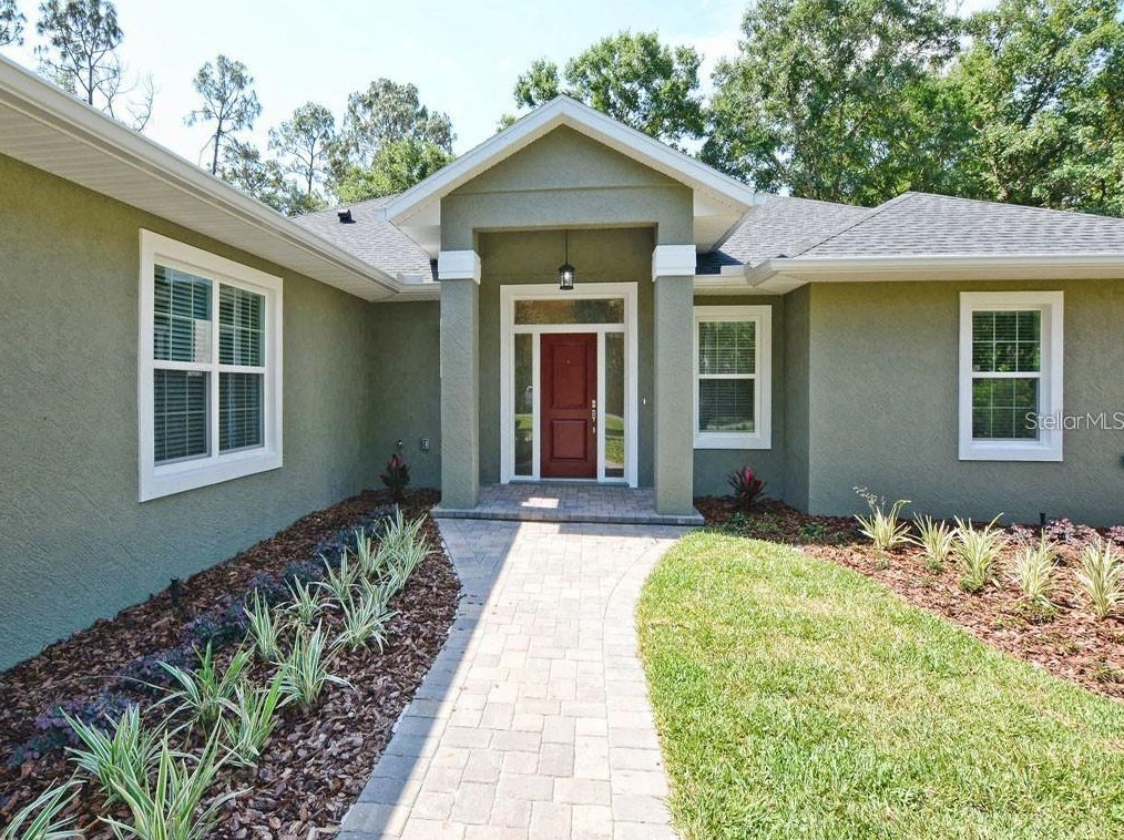 25032 Quaker Ridge Ave, Mount Plymouth, FL 32776