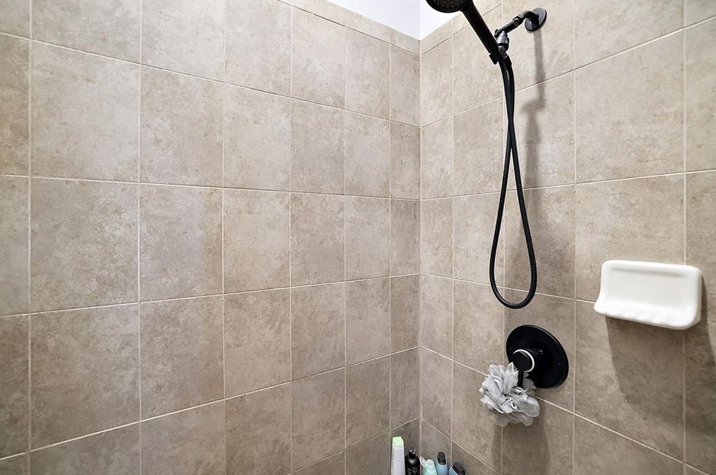 17660 County Rd 455, Montverde FL  34756-3023 exterior