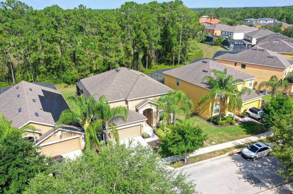 620 Orange Cosmos Blvd, Davenport, FL 33837
