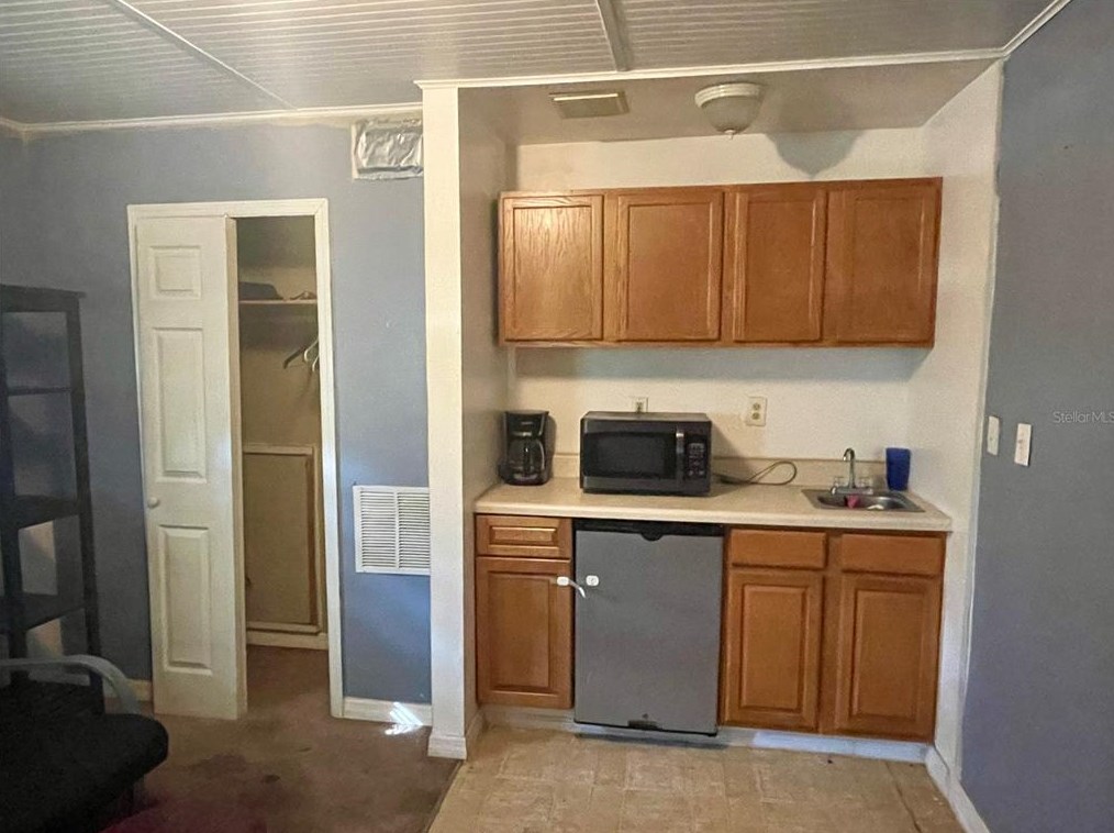 5075 Kaliga Dr, Saint Cloud FL  34771-7827 exterior