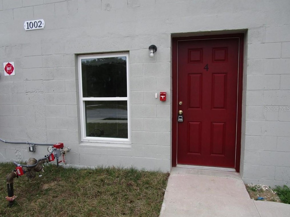 1002 E Mcdonald Ave #4, Eustis, FL 32726