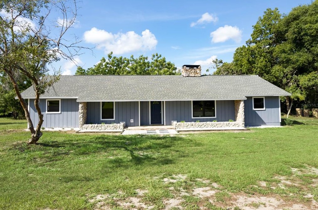 2904 Robie Ave, Mount Dora, FL 32757
