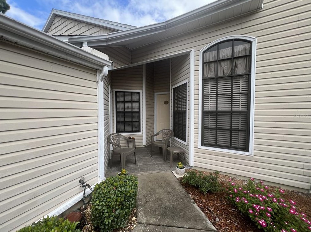 136 Juniper Way, Tavares, FL 32778