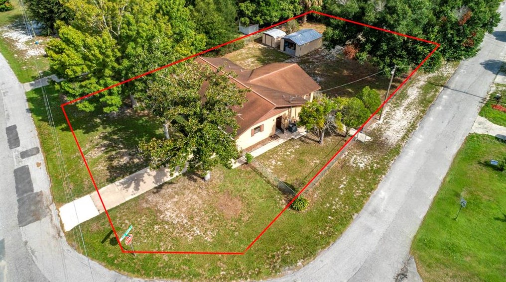 14427 Lake Junietta Dr, Tavares, FL 32778