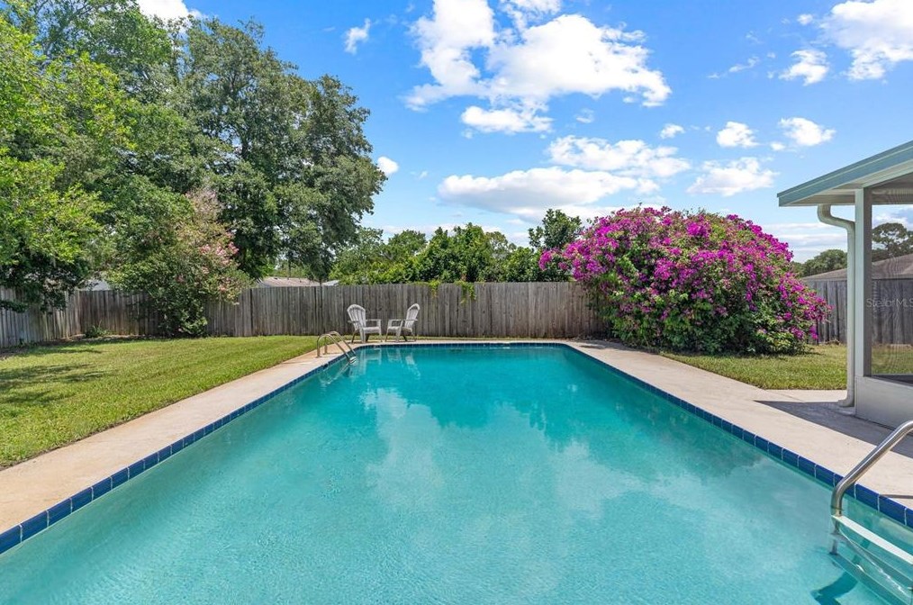 3465 Laurel Dr, Mount Dora, FL 32757
