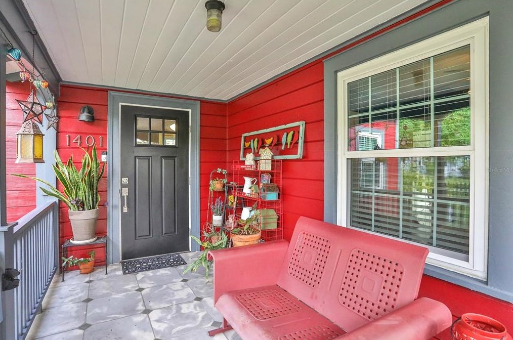 1401 Smith St, Orlando, FL 32804-4831