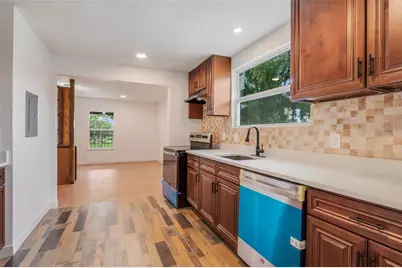 13832 Bay Lake Road, Groveland, FL 34736 - Photo 2