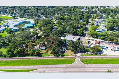 1503 Lakeview Avenue, Seffner, FL 33584 - Photo 2