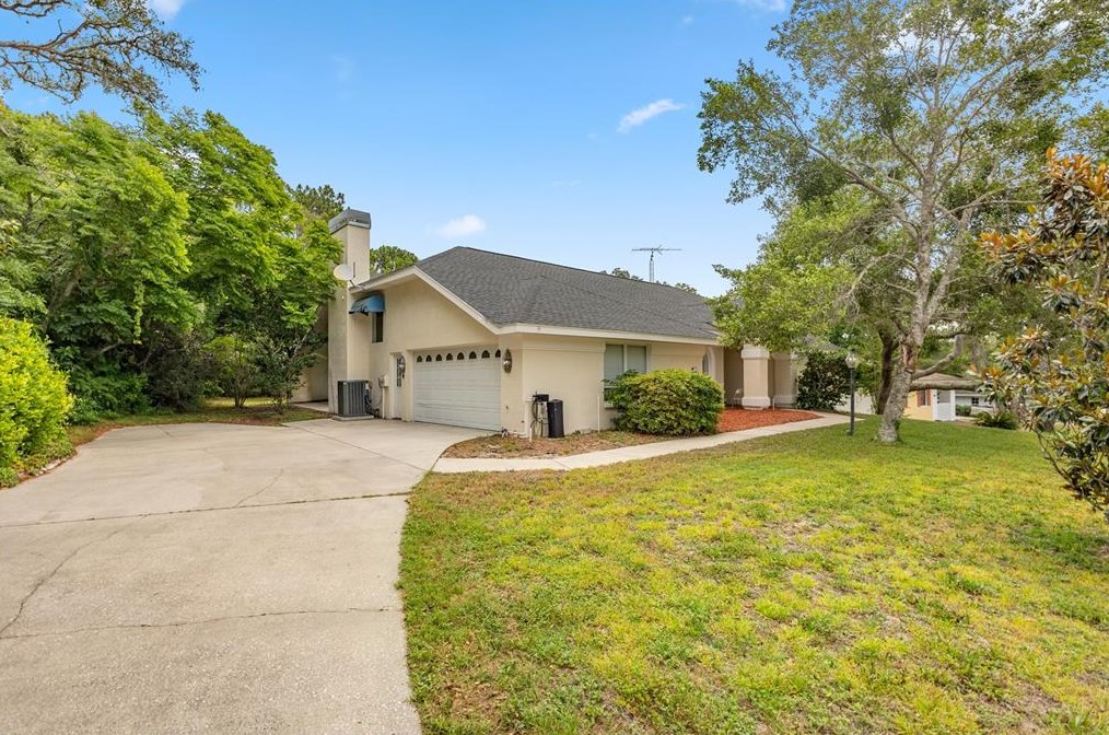 7 Graytwig Ct W, Homosassa, FL 34446
