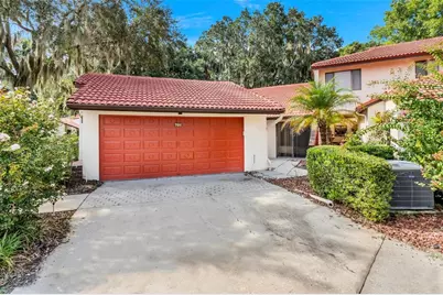 701 Clusterwood Drive, Yalaha, FL 34797 - Photo 2