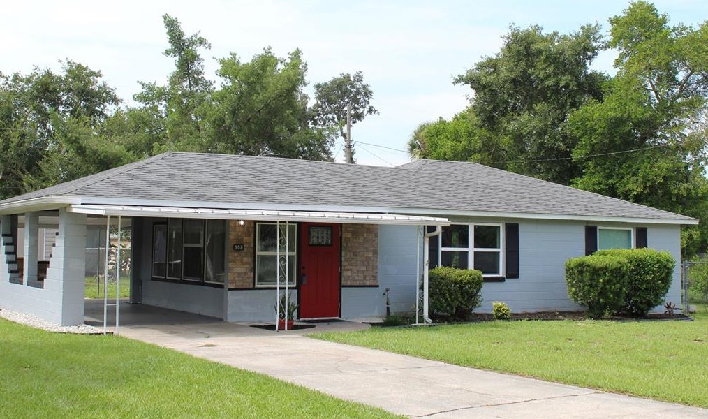 306 W Charlotte Ave, Eustis, FL 32726