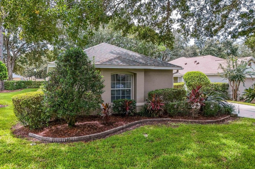 6044 Spring Creek Ct, Mount Dora, FL 32757