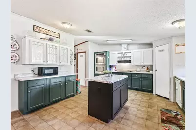 1151 Emma Lane, Leesburg, FL 34748 - Photo 10