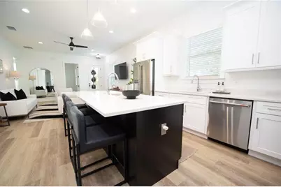 10611 Grand Oaks Boulevard, Oxford, FL 34484 - Photo 10