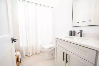 10611 Grand Oaks Boulevard, Oxford, FL 34484 - Photo 22