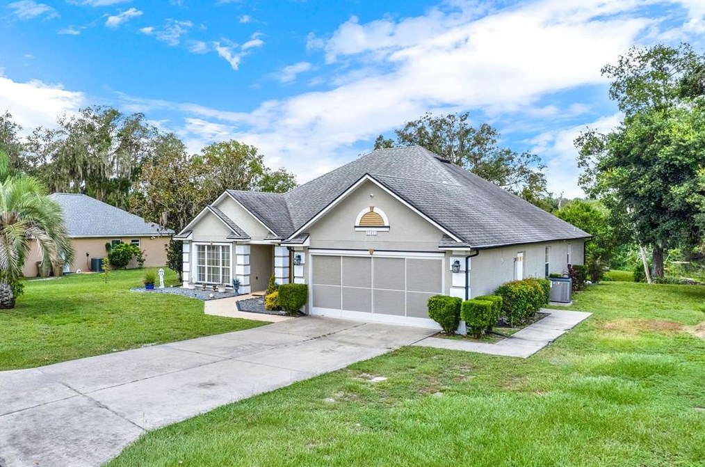 35413 Willow Cir, Fruitland Park, FL 34731