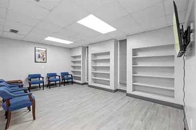 901 N Grove St  / Sr 19, Eustis, FL 32726 - Photo 4