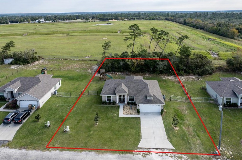 40308 W 1st Ave, Umatilla, FL 32784