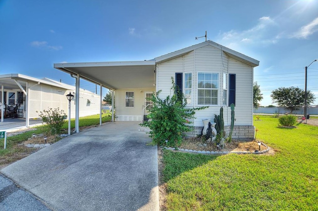 251 Patterson Rd #j19, Grenelefe, FL 33844