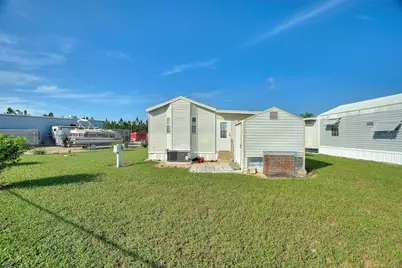 251 Patterson Road #J19, Haines City, FL 33844 - Photo 4