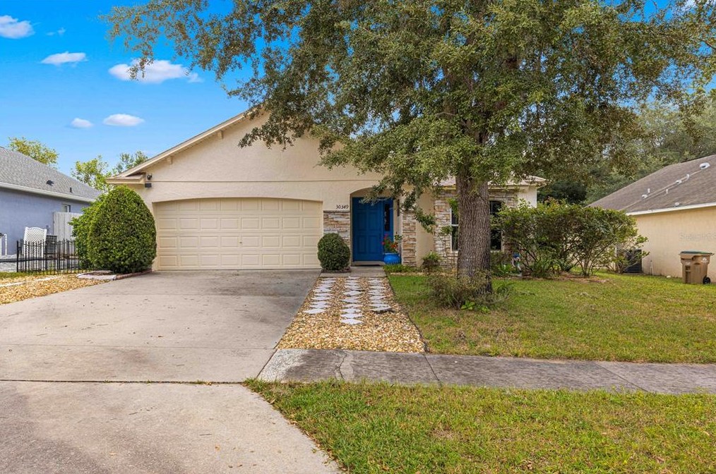 30549 Pga Dr, Mount Plymouth, FL 32776