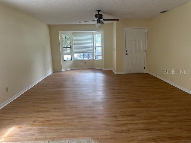 11832 Indiana Ave, Tavares, FL 32778