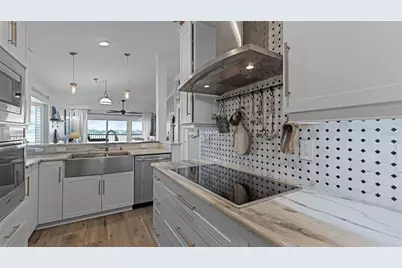 450 Bouchelle Drive #301, New Smyrna Beach, FL 32169 - Photo 12