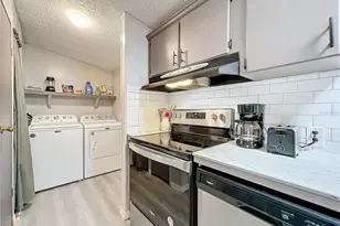 13426 Palm Dr, Astatula, FL 34705 - Photo 12