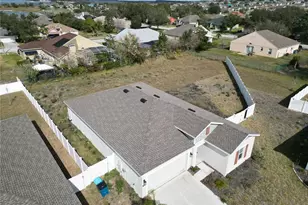 361 Singing Sands Cir, Lake Wales, FL 33859 - Photo 18