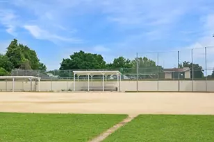 5107 Aurora Dr, Leesburg, FL 34748 - Photo 30