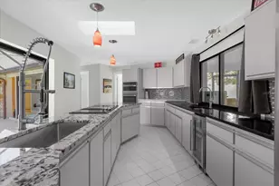 9 Crow Ct, Palm Coast, FL 32137 - Photo 16