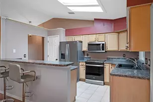 5004 Saint Andrews Arcade, Leesburg, FL 34748 - Photo 16