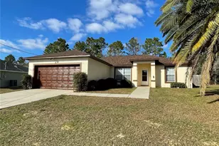 61 Fir Dr, Ocala, FL 34472 - Photo 1
