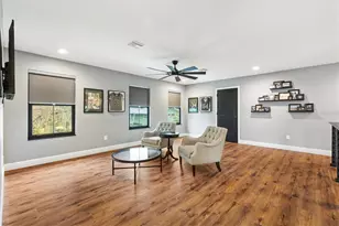 4777 Cr 306A, Lake Panasoffkee, FL 33538 - Photo 32