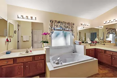 4822 Sawgrass Lake Circle, Leesburg, FL 34748 - Photo 22