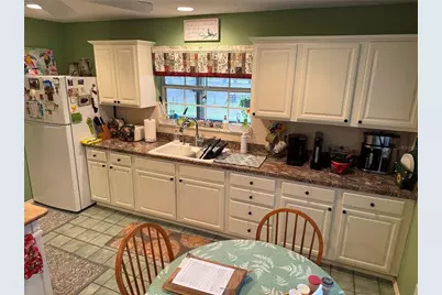 2403 County Road 416N, Lake Panasoffkee, FL 33538 - Photo 32