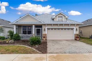 6342 Sanders Grove Cir, Okahumpka, FL 34762 - Photo 1