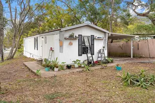 2107 Hialeah Ave, Leesburg, FL 34748 - Photo 10