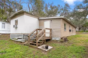 2107 Hialeah Ave, Leesburg, FL 34748 - Photo 2